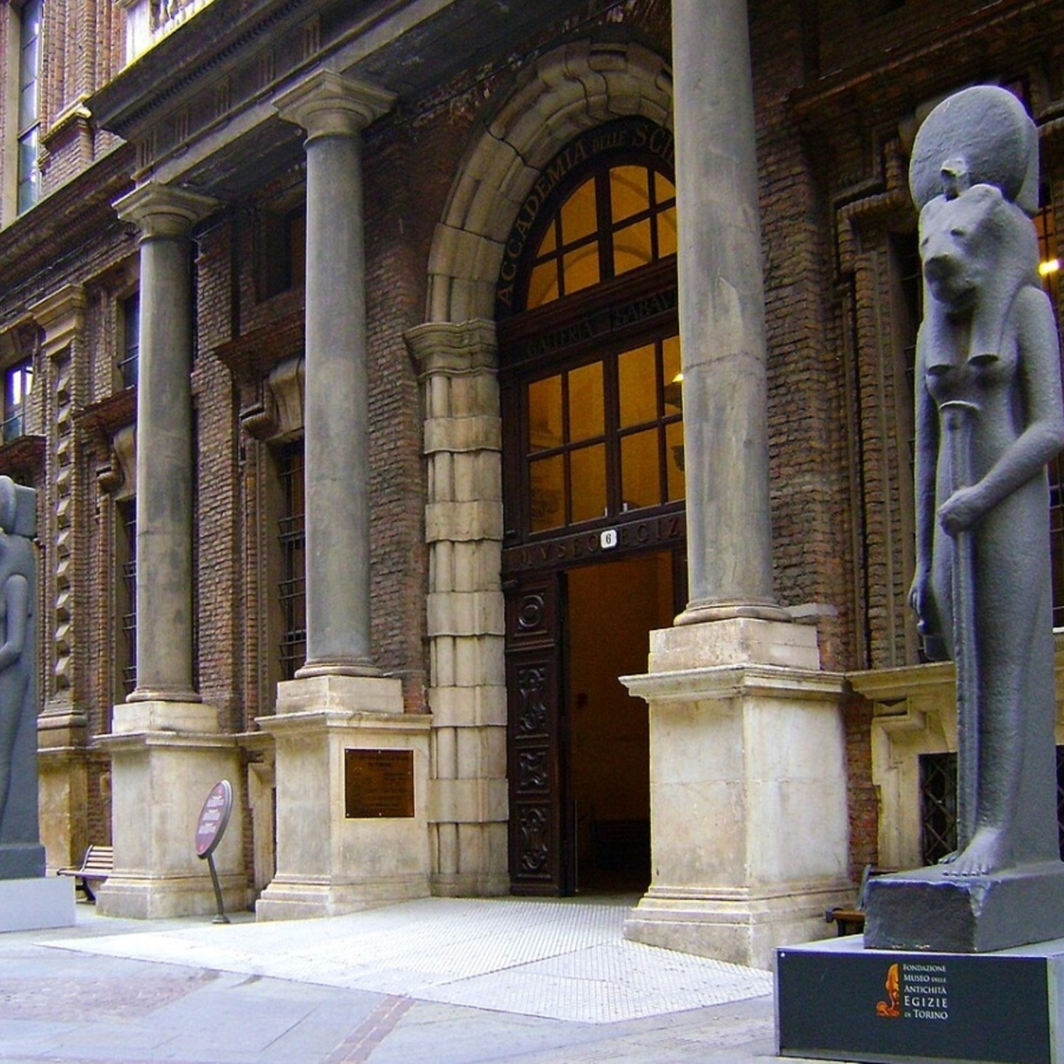 200 Anni Del Museo Egizio Di Torino